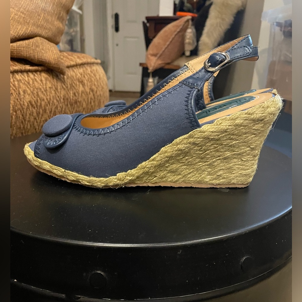 Fitzwell blue fabric shoes with espadrille new 7.5